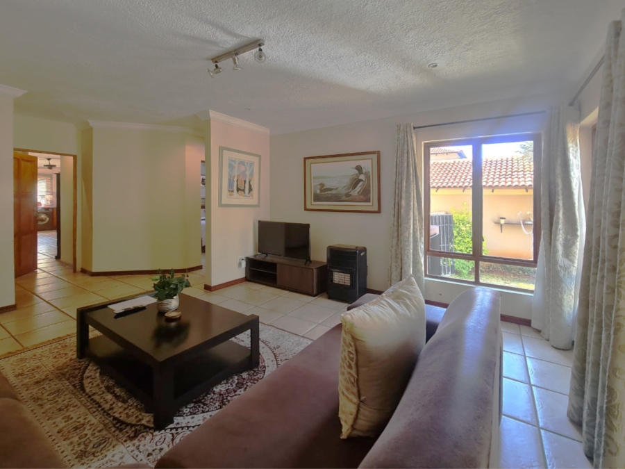 2 Bedroom Property for Sale in Eagles Landing North West